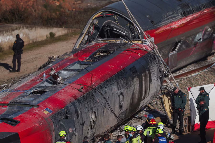 Tragedia ferroviaria en España deja 39 fallecidos